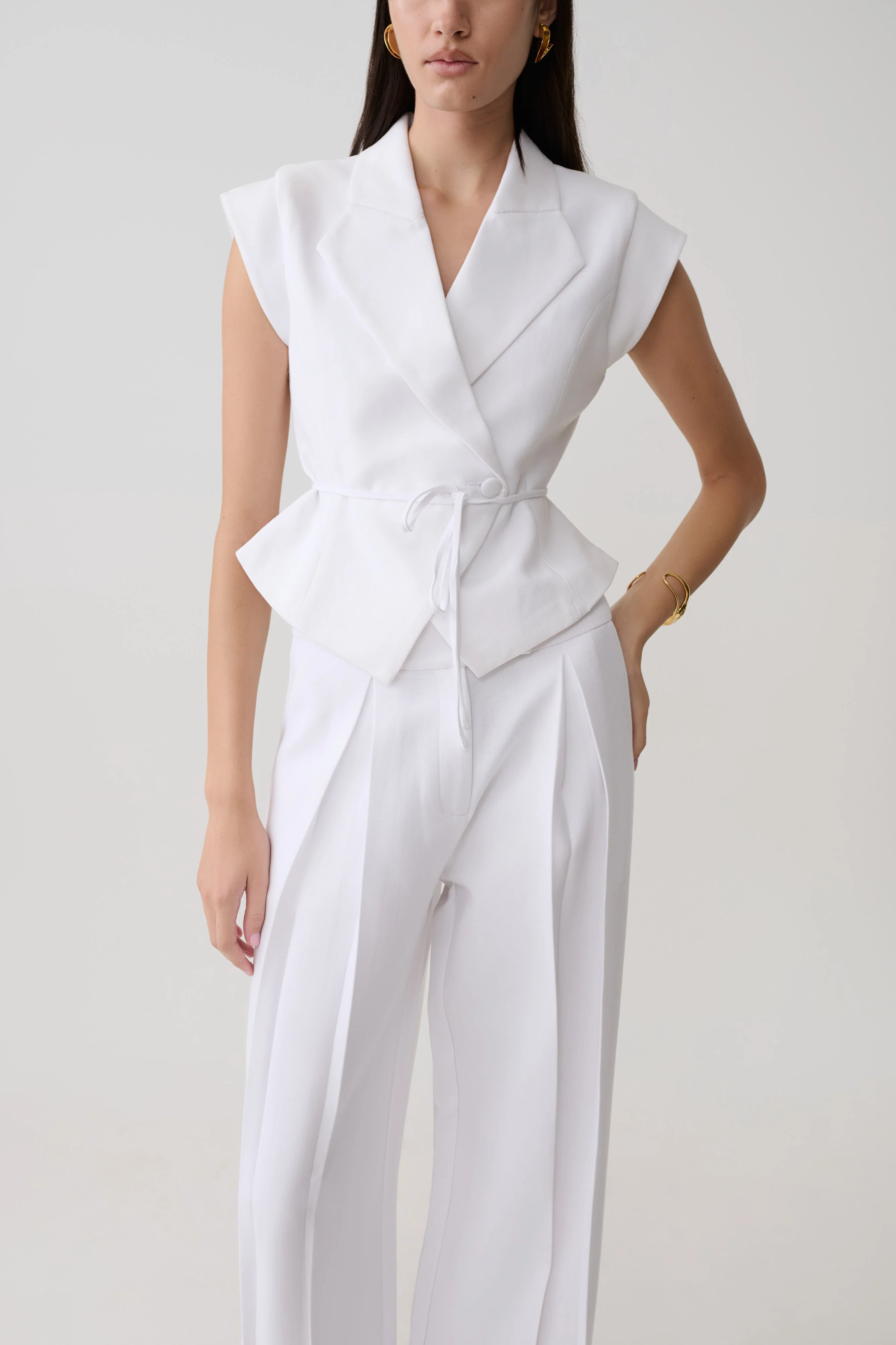Andina Shortsleeve Linen Top - White - Image 9