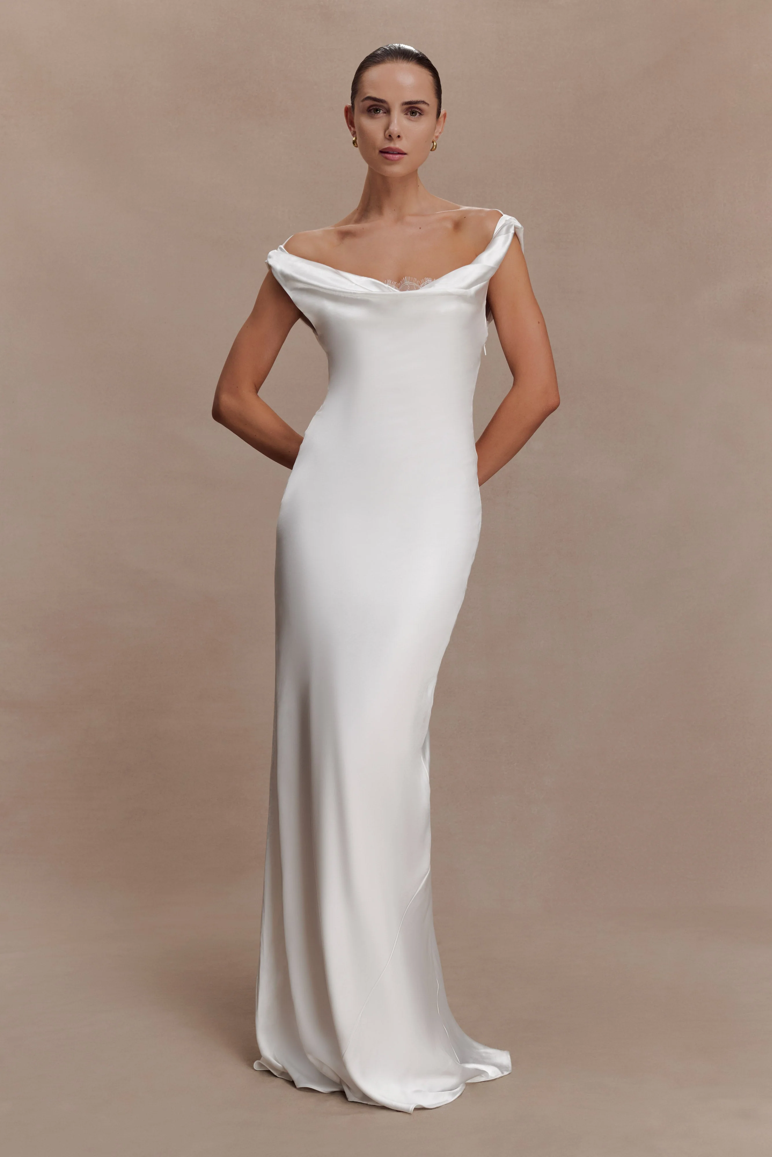 Ashley Cowl Neck Lace And Satin Maxi Dress - Ivory - Image 3