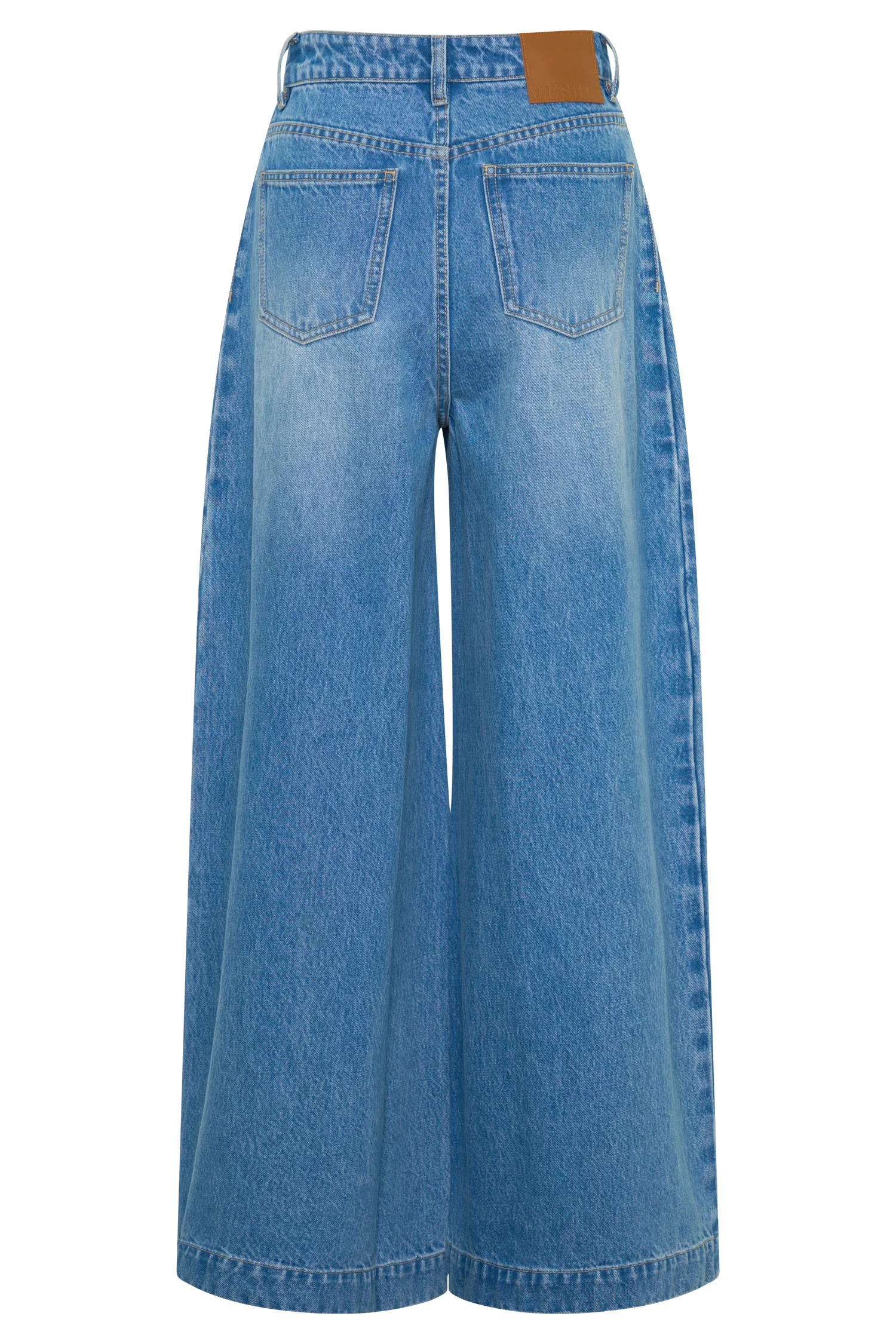 Bobby Oversized Jean With Front Pleat - Summer Blue - Image 10