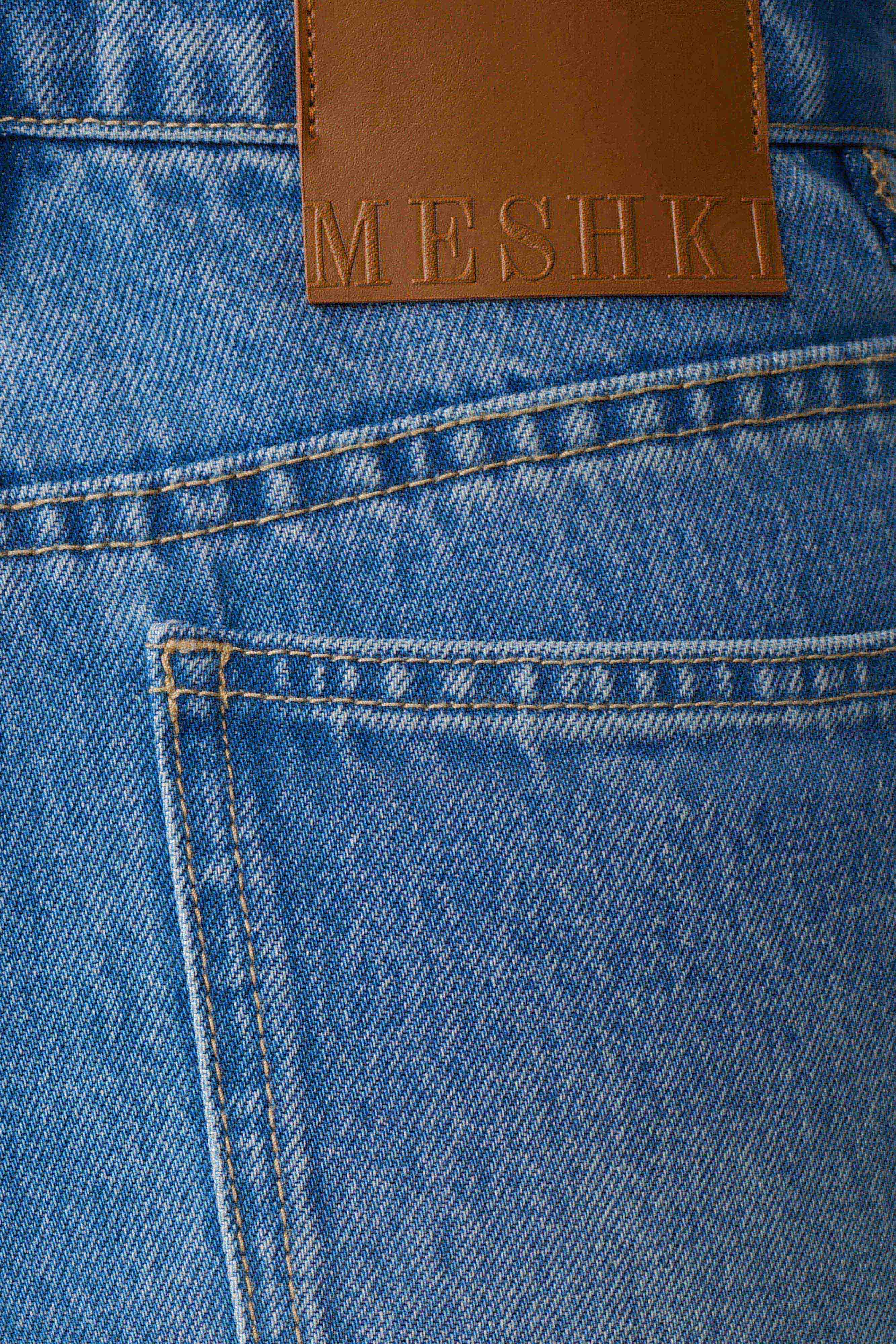 Bobby Oversized Jean With Front Pleat - Summer Blue - Image 9