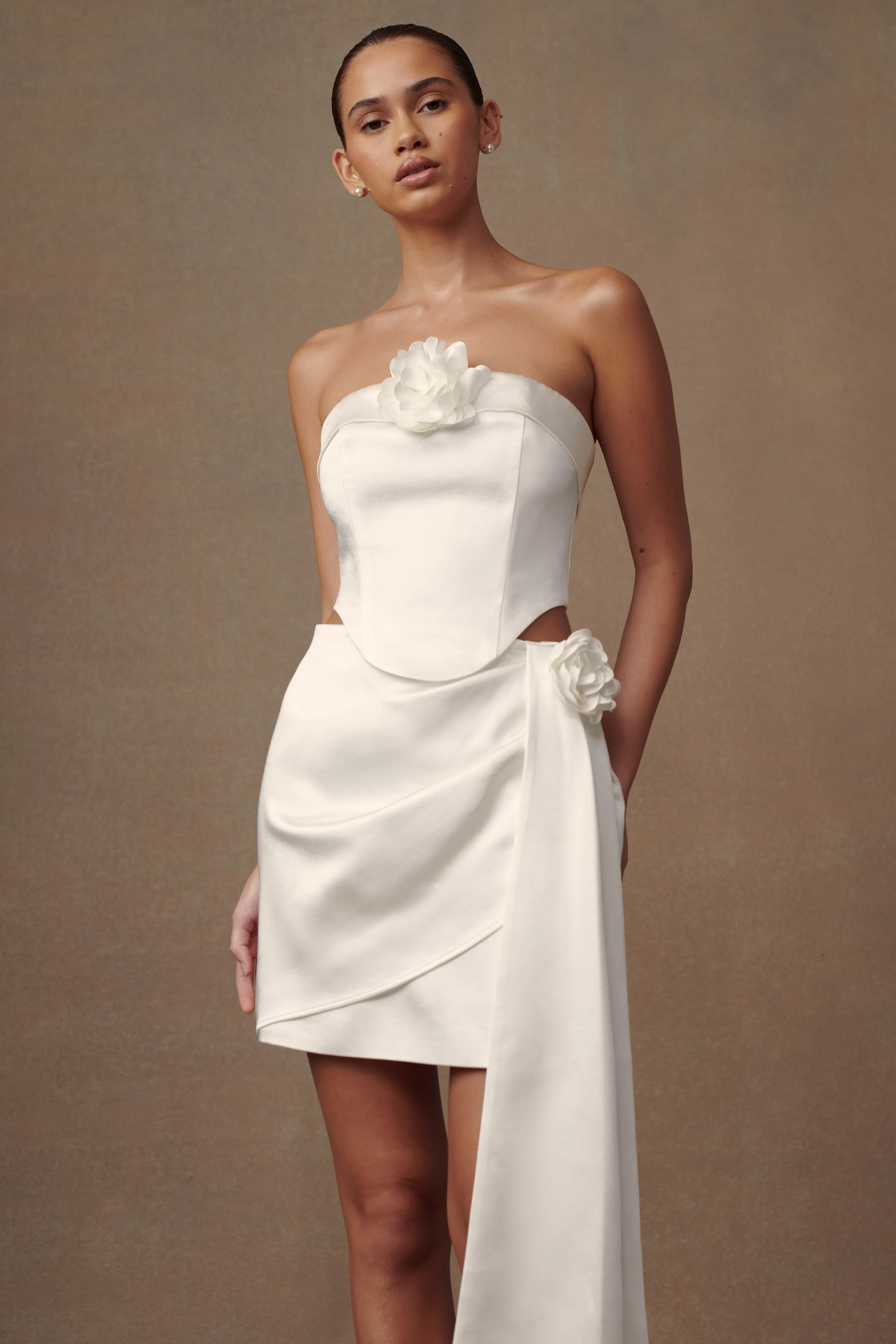 Margot Strapless Rose Corset - White - Image 5