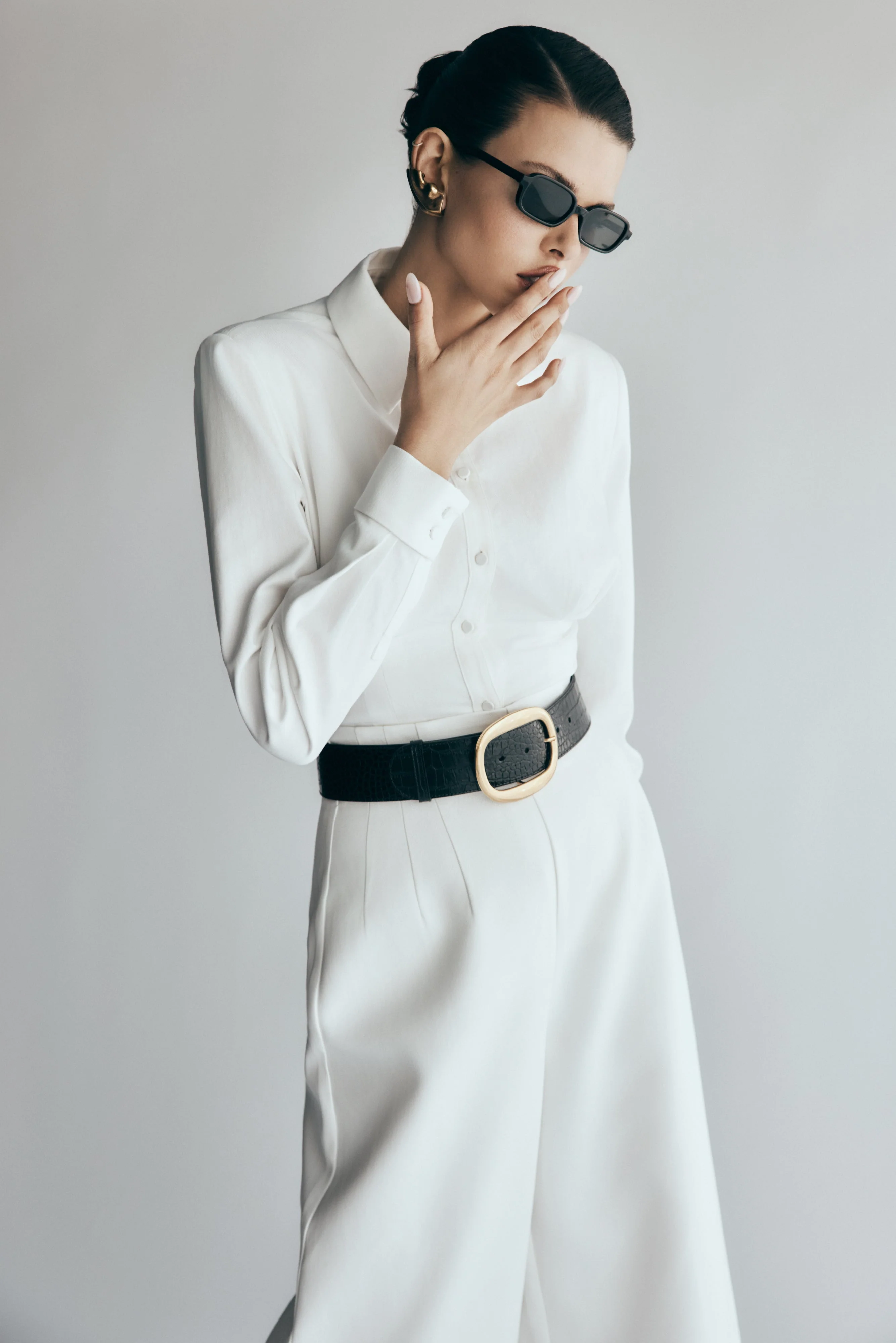 Rhia Oversized Shirt - White - Image 2