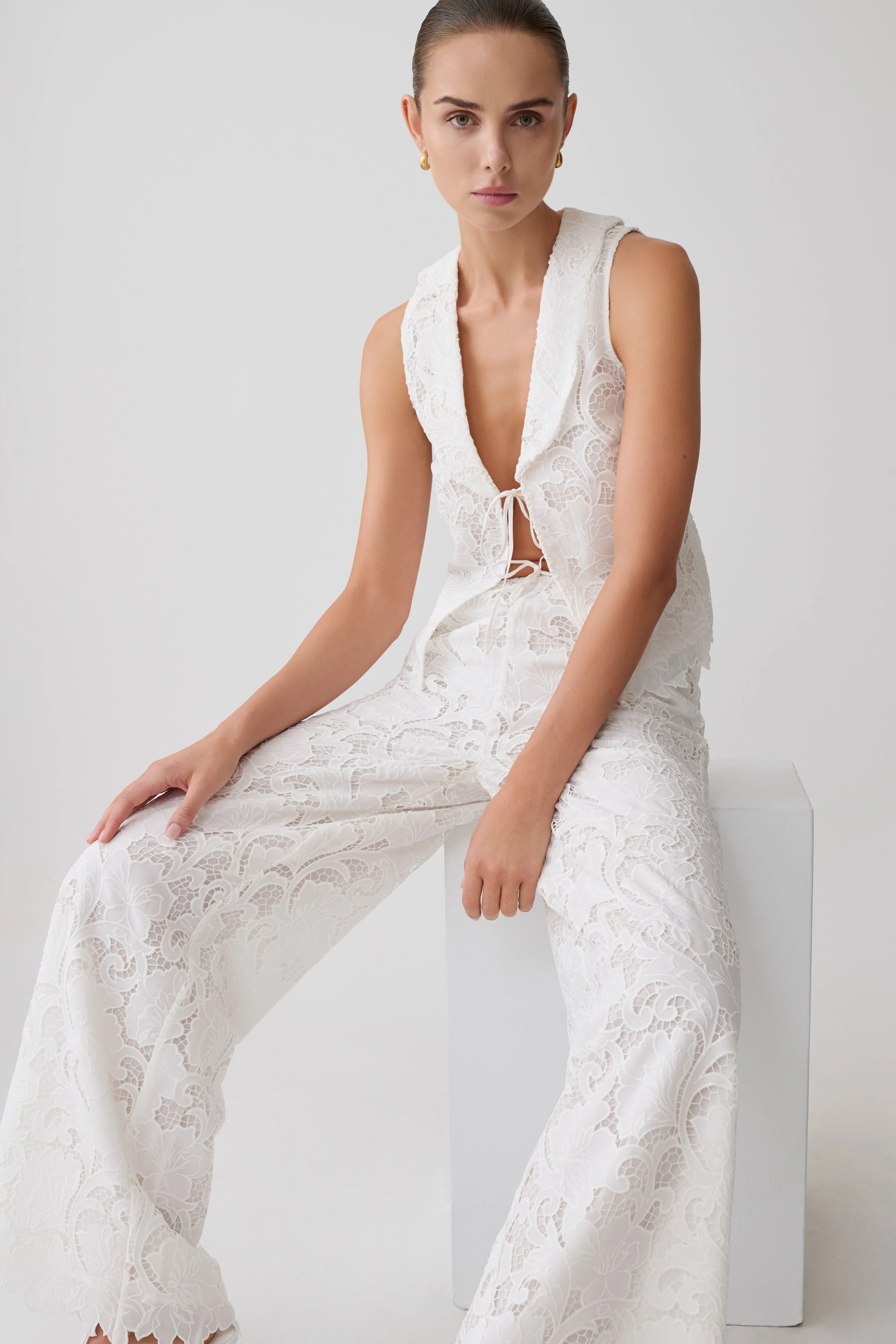 Tessa Broderie Straight Leg Pants - White - Image 10